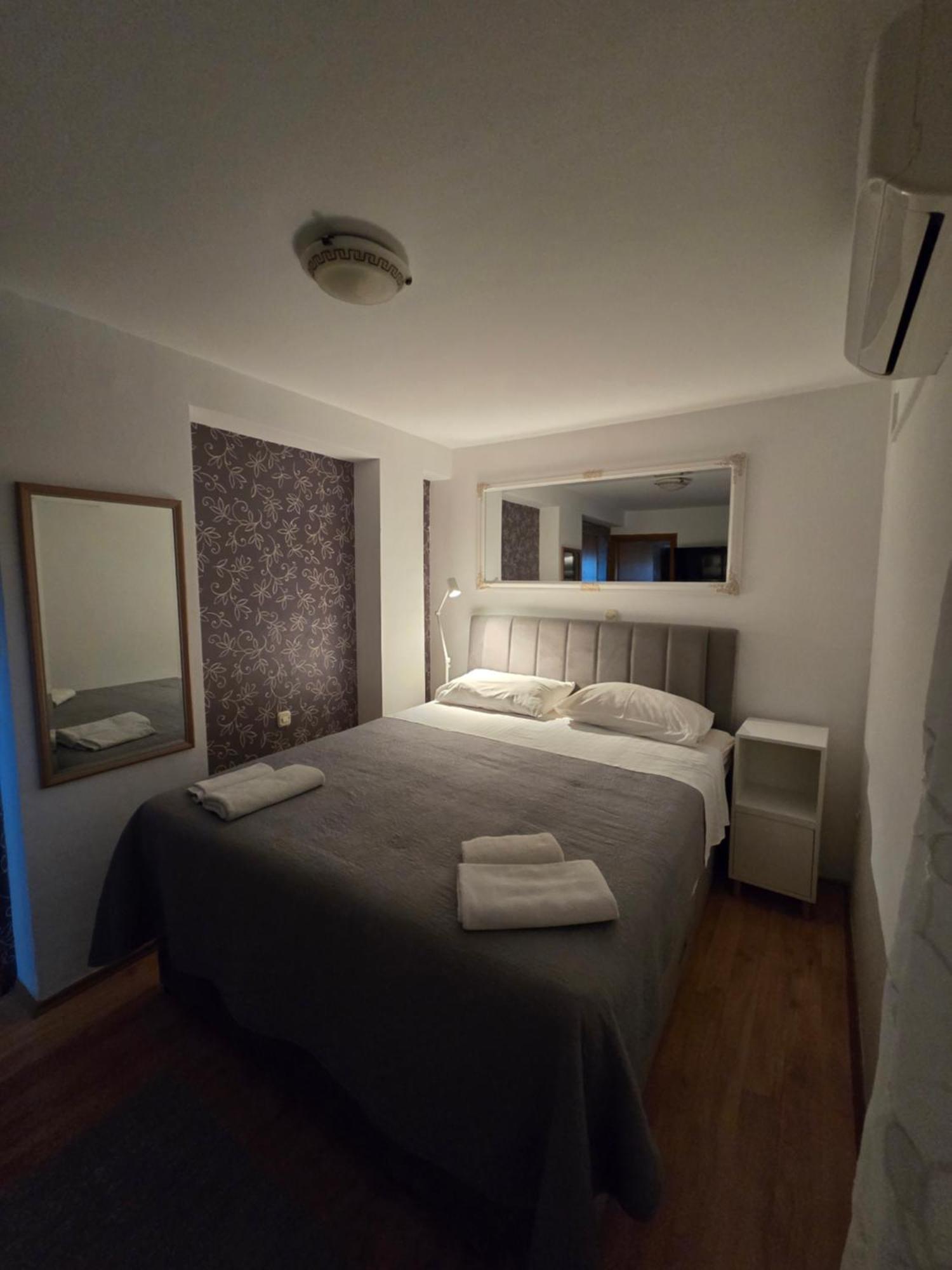 斯克拉丁租拉旅馆公寓 外观 照片